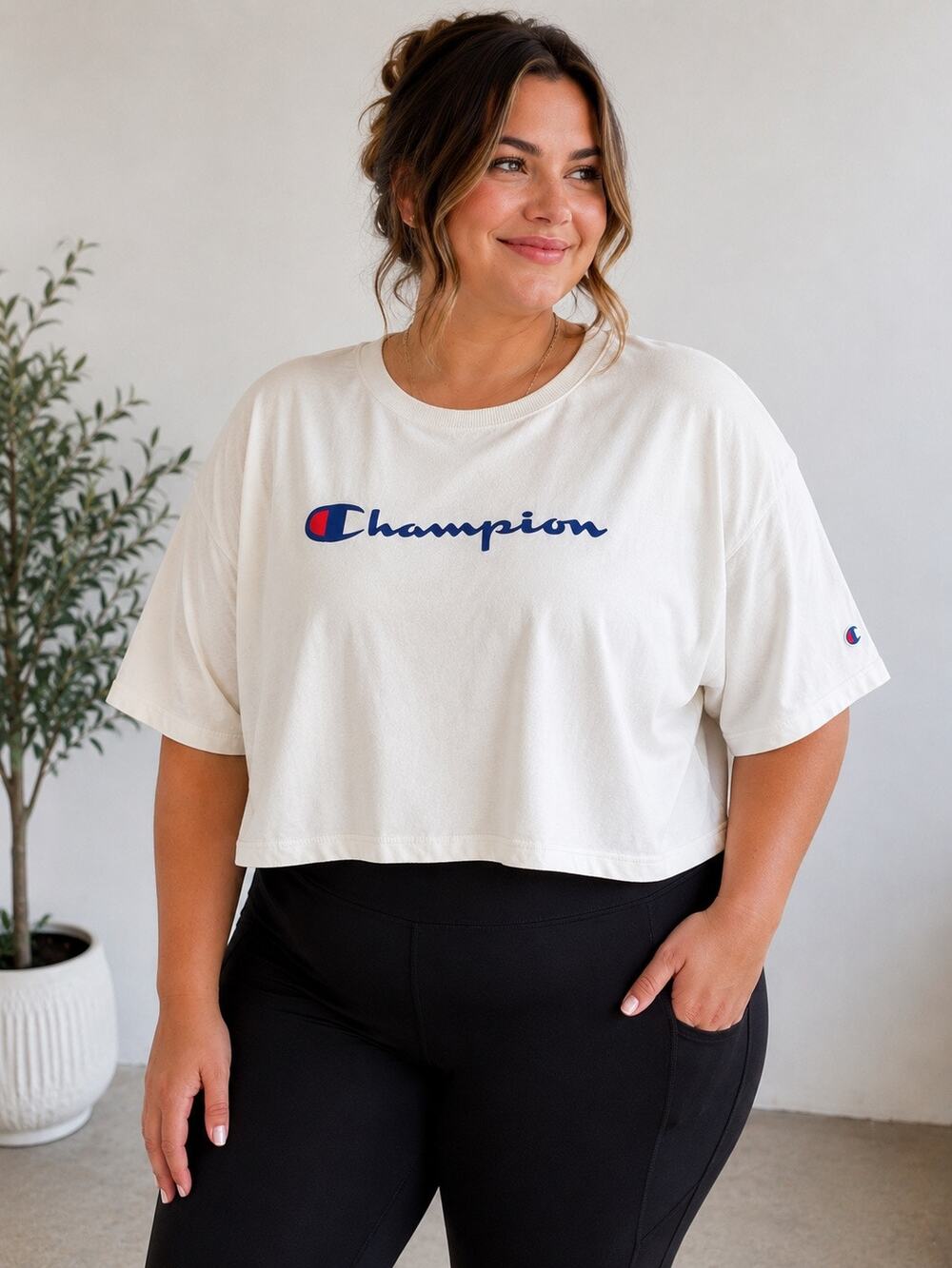 New with Tags Champion cropped shirt